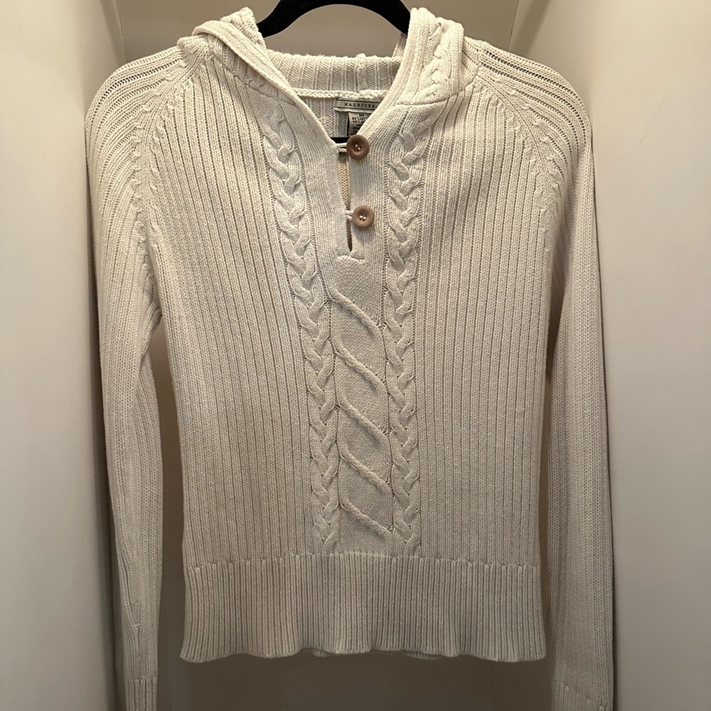 Women's Cream Cable Knit Sweater